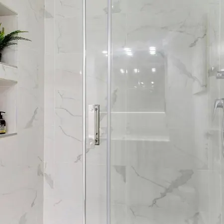 Superbe 3br Georges V Champs Elysees *
