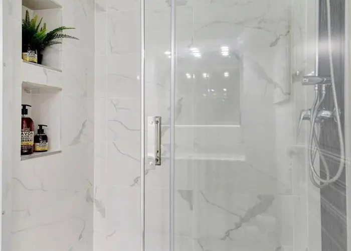 Superbe 3br Georges V Champs Elysees *